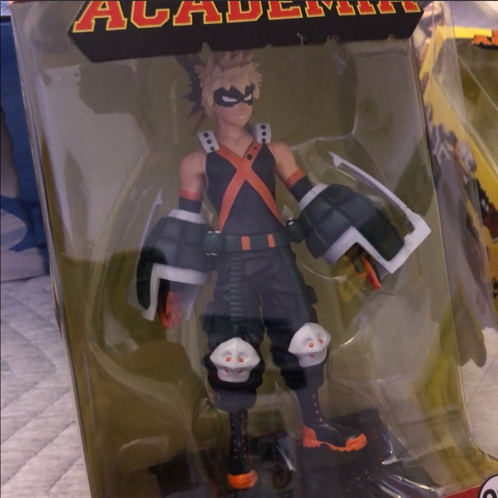 Bakugo figure
